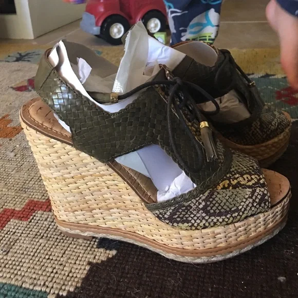 Sam Edelman Tinley Wedges - NEVER WORN - Picture 2 of 2